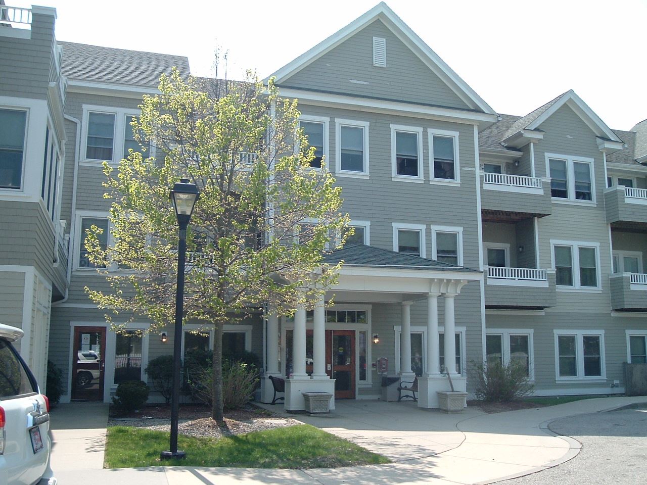 704 Main Street, Falmouth - 40B